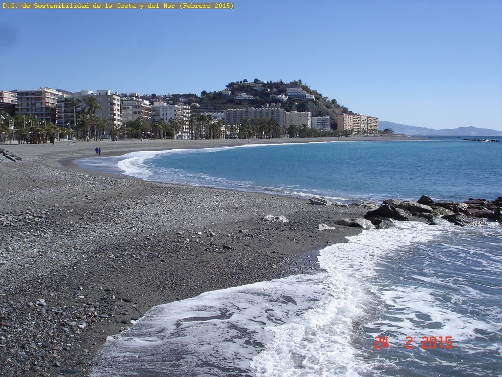 Playa de Caletilla en Almuñécar - imagen 2
