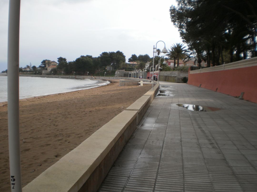 Playa de El Marge Roig en Dénia - imagen 7
