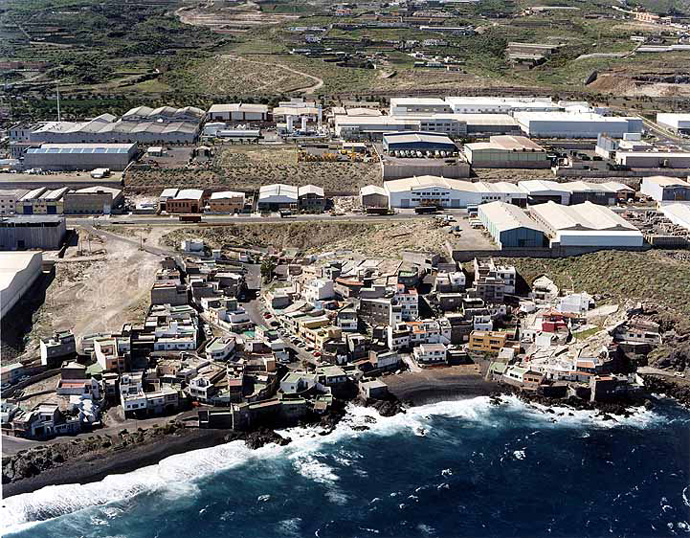 Playa La Viuda en Candelaria